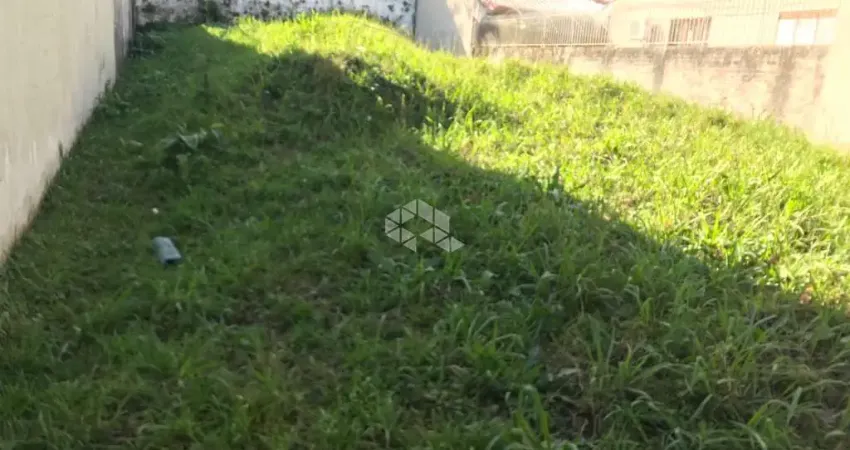 Terreno à venda na Rua Antônio Botega, 20, São José, Santa Maria