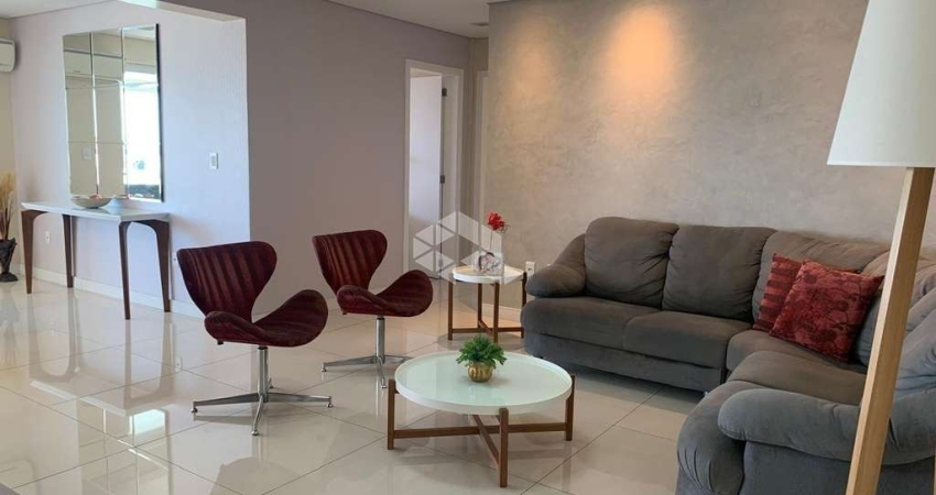 Apartamento à venda de alto padrão 4 quartos com 3 suítes no centro de Santa Maria-RS