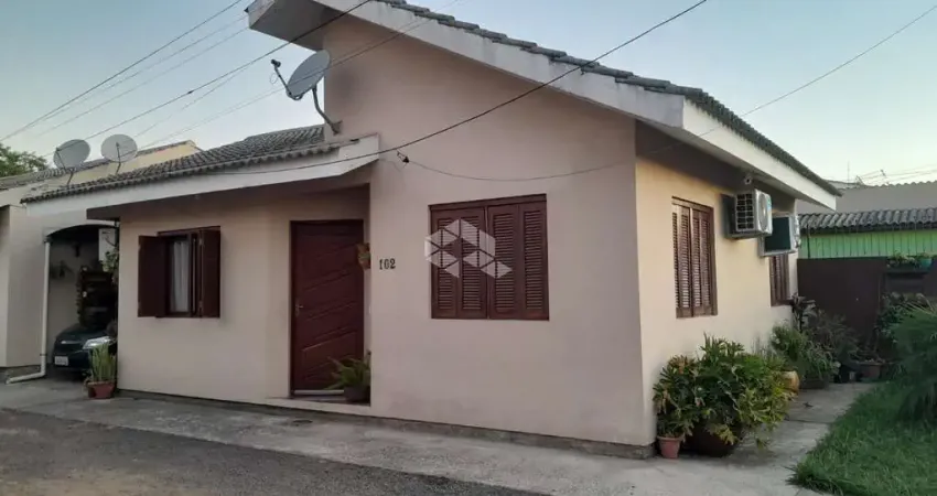Casa de 2 quartos à venda financiável no Bairro Pinheiro Machado em Santa Maria