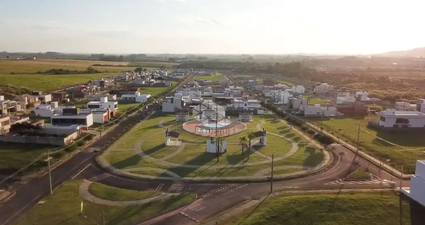 Terreno próximo a UFSM no Condomínio Cidade Universitária à venda de 350 m² no Bairro Camobi em Santa Maria - RS