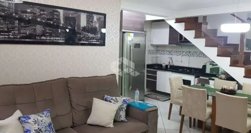 Sobrado à venda 2 dormitórios no bairro pinheiro machado em santa maria rs