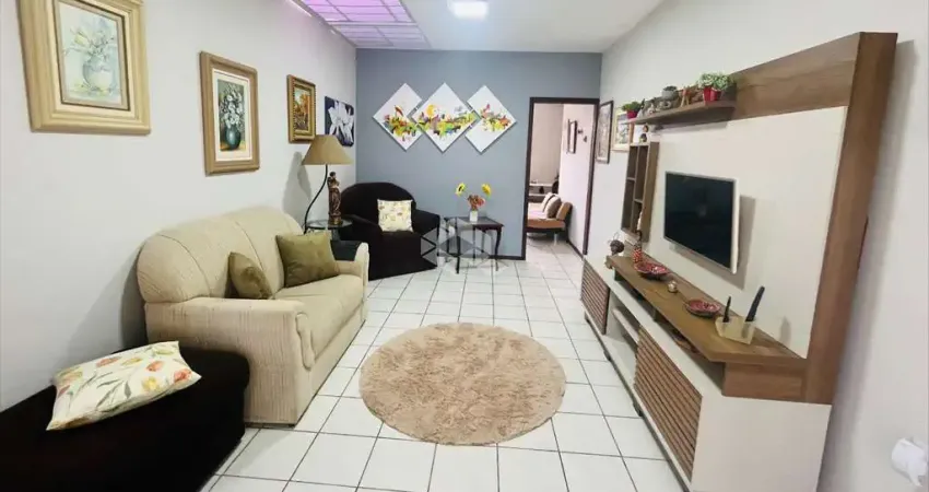 CASA À VENDA 2 QUARTOS A 200 METROS DA PRAIA DO CAMPECHE   FLORIANÓPOLIS/SC
