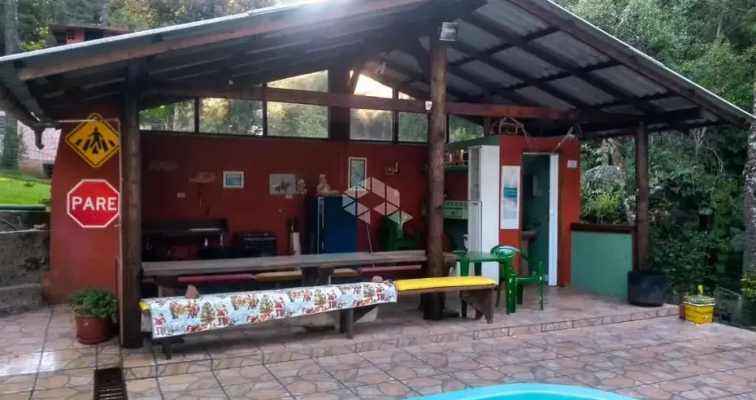 A venda casa de 2 dormitórios, localizada a em são francisco de paula.