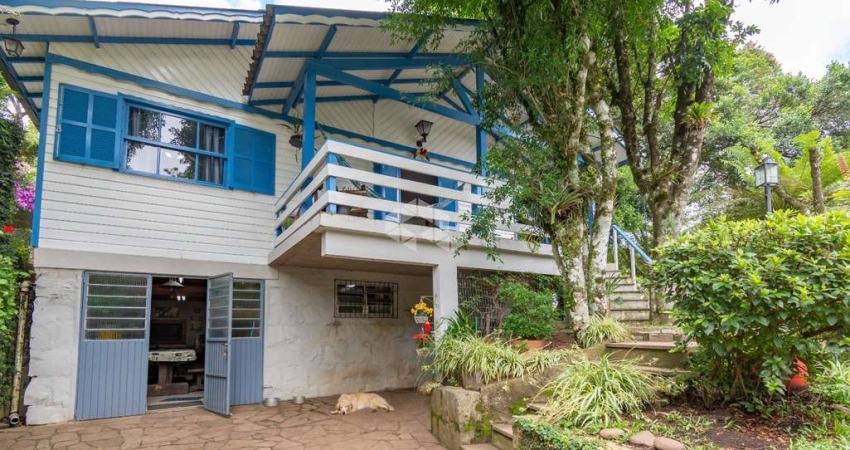 Casa com 2 quartos à venda na Marçal José Santos, 132, Centro, Canela