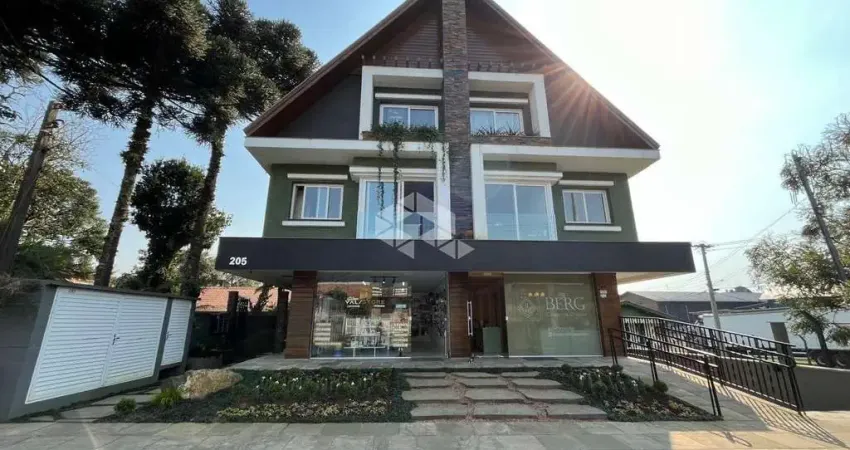 Apartamento com 2 dormitórios e 2 vagas de garagem em Gramado