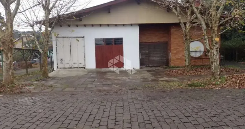 Barracão / Galpão / Depósito à venda na Paul Harrys, 782, Centro, Canela