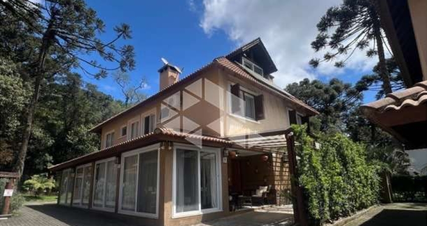 Casa à venda na Vila Suzana em Canela - Conforto, tecnologia e sofisticação