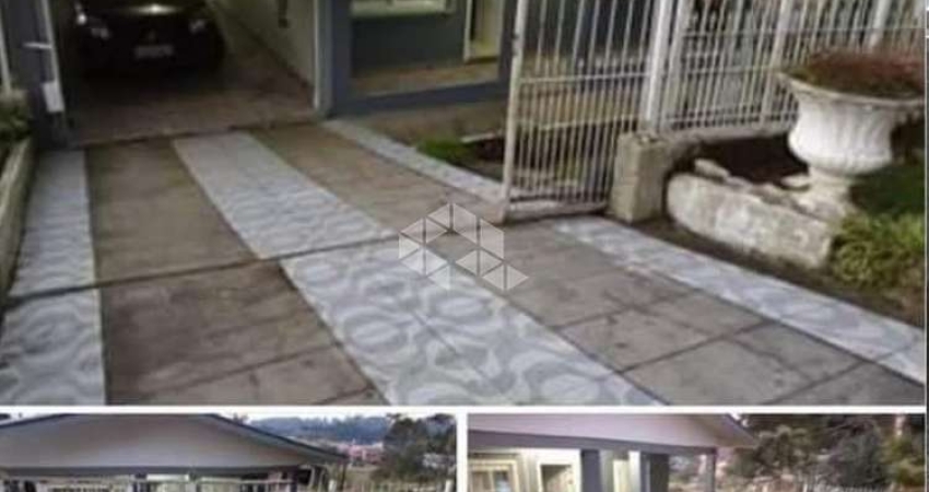 casa com 2 pavimento em Canela proximo ao  parque do lago