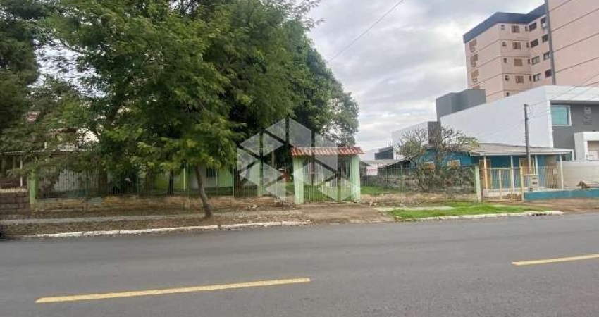 Terrenos na rua Caxias