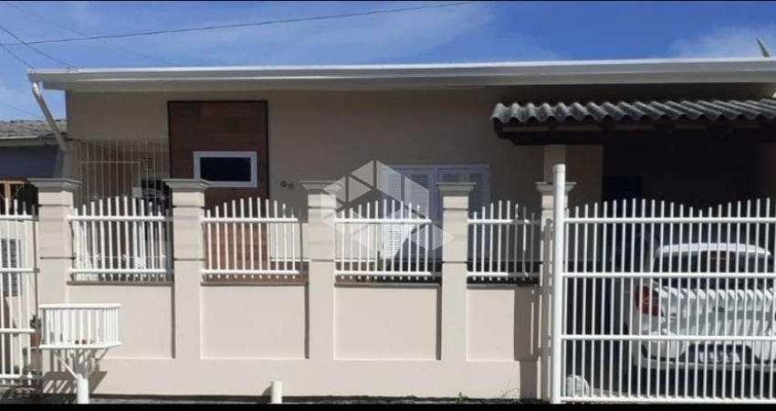 Casa com 3 quartos à venda na A Seis, 3, Guajuviras, Canoas