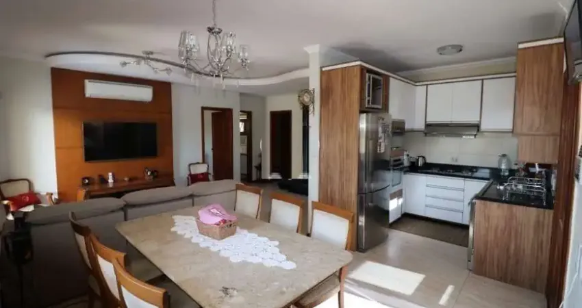 Casa com 3 quartos à venda na Rua Vereador Antônio Ferreira Alves, 753, Centro, Canoas
