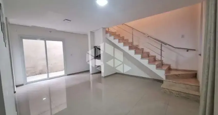 Casa Sobrado com 2 suítes no Bairro São José em Canoas por R$ 439.000