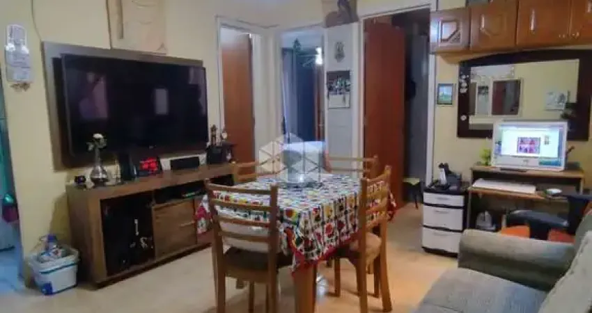 Apartamento de 2 dormitorios com garagem proximo a FAPA.