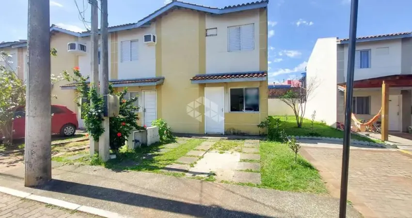 Sobrado em condomínio de 2 quartos e 1 vaga para carro no bairro igara em canoas