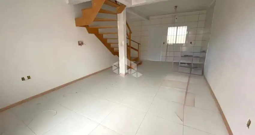 Sobrado duplex entrega para final de setembro, composto por 2 suítes, sala de estar e jantar, cozinha, área de serviço, lavabo, churrasqueira, no cent