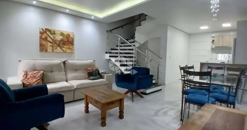 Casa sobrado 3(três) quartos, 1(um suite) à venda no bairro mont serrat por r$830.000,00