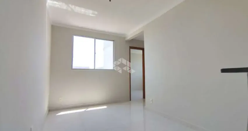 Apartamento novo, 2 quartos, reformado, piso porcelanato e vaga