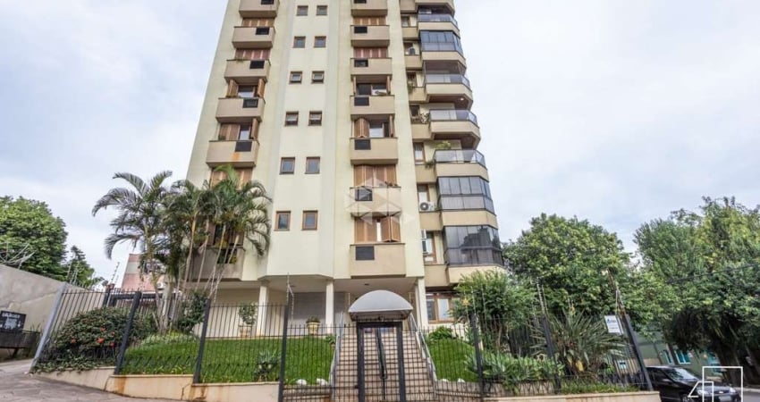 Apartamento com 4 dormitórios, 1 suíte, sacada, semi mobiliado. Aceita financiamento e FGTS .