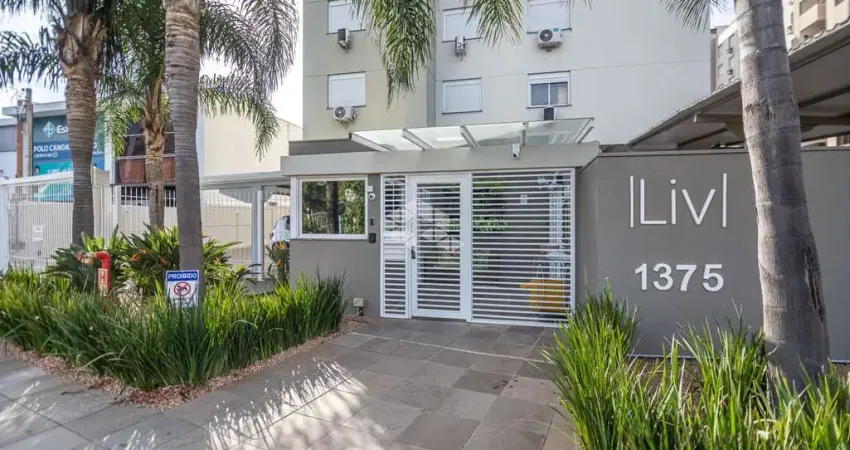 Apartamento semimobiliado, 2 dormitórios, 1 suíte, infraestrutura com piscina, vaga de garagem, centro de Canoas. Aceita financiamento. e FGTS