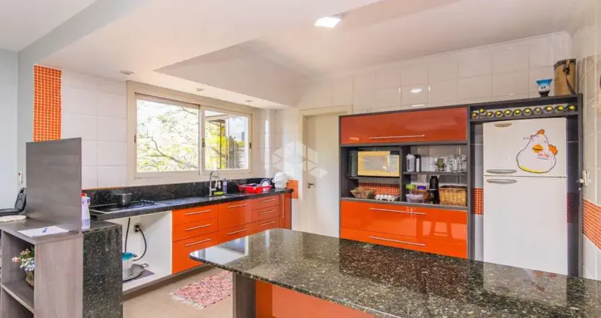 Apartamento 3 Dormitórios, 1 Suíte, água quente, sacada churrasqueira,  2 vagas garagem, próximo CanoasShopping, Centro/Canoas. Financiamento e FGTS.