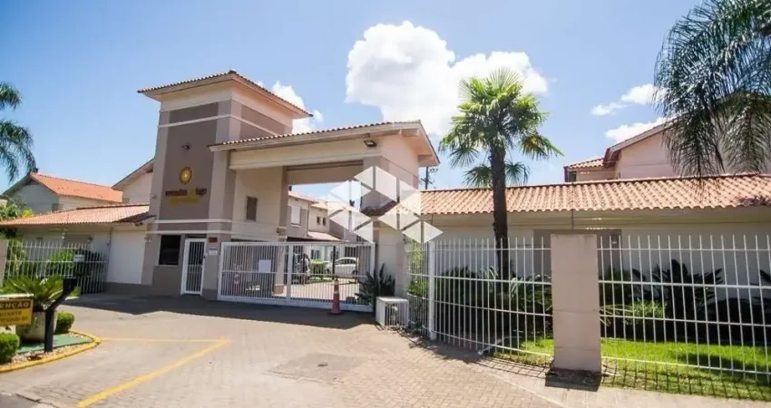 Casa em condomínio Vivendas do Lago, área de 107,65m² privativa, com 2 dormitórios, 2 banheiros, 2 vagas cobertas.Aceita Financiamento e FGTS.