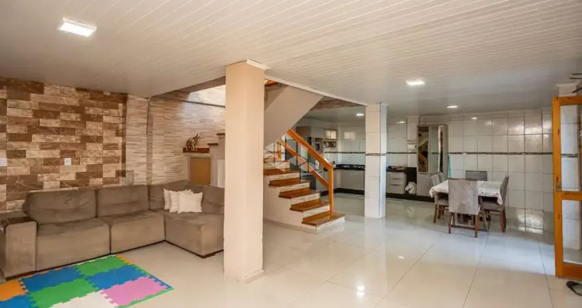 Casa sobrado 3 dormitórios, 1 suíte, área gourmet/churrasqueira, lavanderia, piscina /2 vagas, no bairro igara/ canoas. aceita negociação.