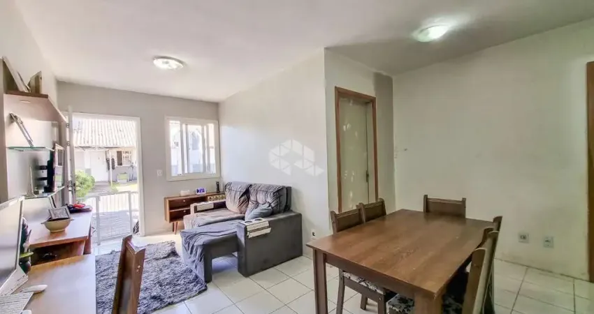 Casa condomínio, 63,00 m² de área privadas, 2 dormitórios, living com 3 ambientes, sala de estar, jantar e cozinha, 2 vagas de garagem, a venda