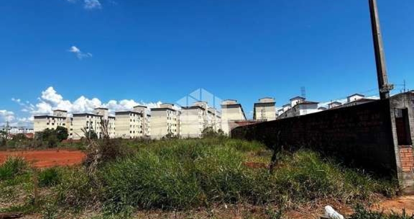 Terreno 8x25 à venda no bairro Brigadeira, Canoas/RS - 218m² | Aceita financiamento e veículo no negócio