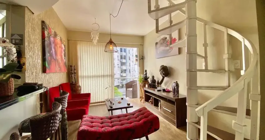 Cobertura de 2 quartos, 2 banheiros, amplo terraço, vaga de garagem