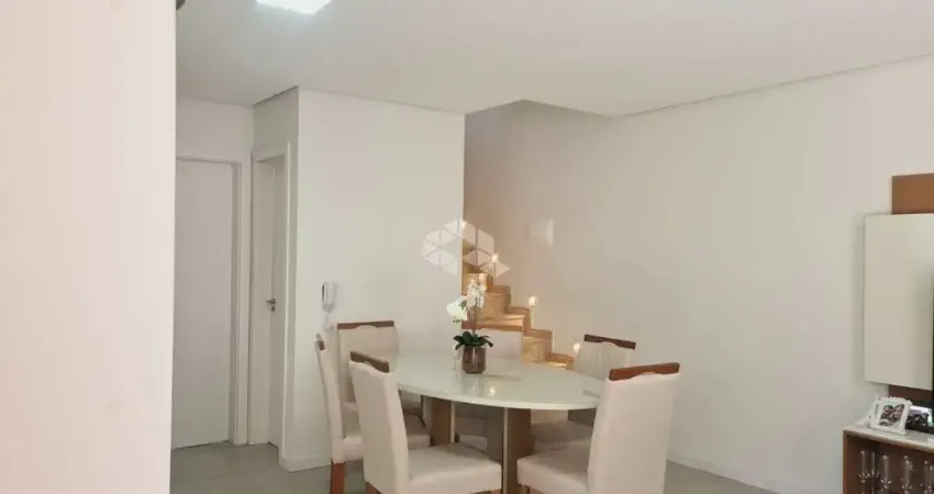 Casa 2 dormitórios, bairro Patria Nova, 2 suítes, 3 banheiros,  1 vaga de garagem