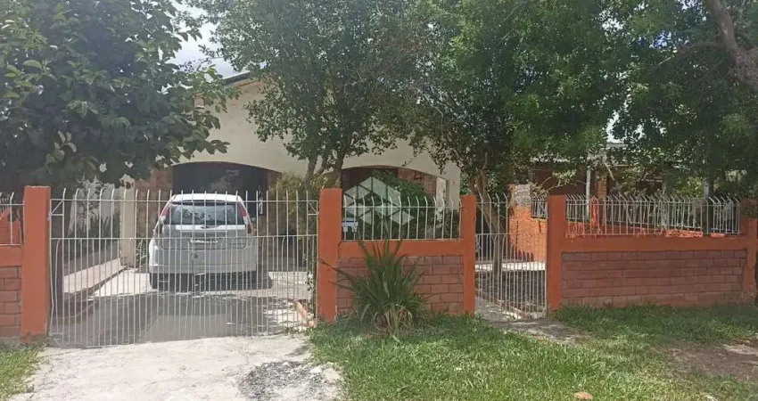 Casa com 4 quartos à venda na Libertação, 625, Mathias Velho, Canoas
