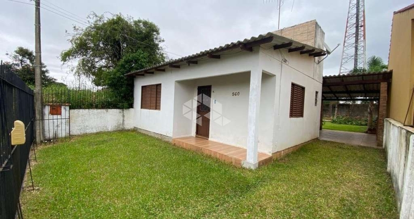 Casa térrea de 2 dormitórios, no bairro São José, em Canoas