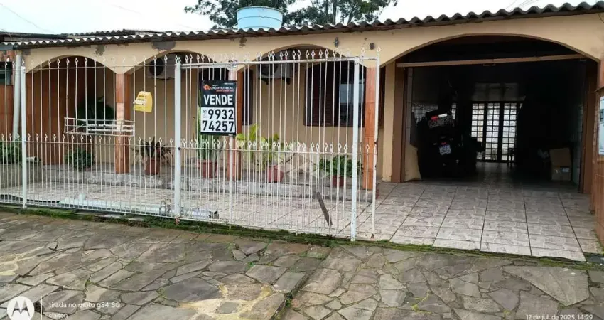 Casa com 2 quartos à venda na Travessa Dez, 22, Guajuviras, Canoas