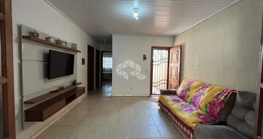 Casa à Venda - 3 Quartos  Bairro em Expansão Olaria Canoas