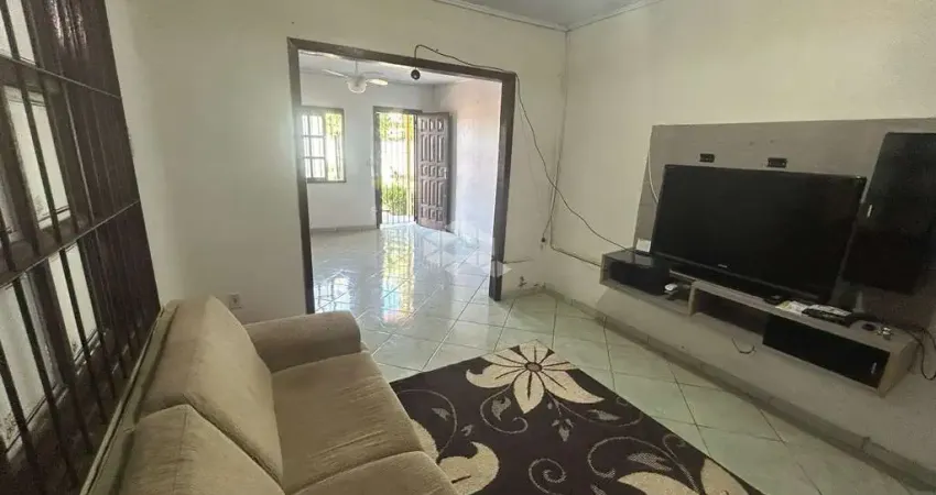 Casa de alvenaria com 11 peças , com pátio,3 dormitórios  3 vagas, nova estância em canoas/rs.