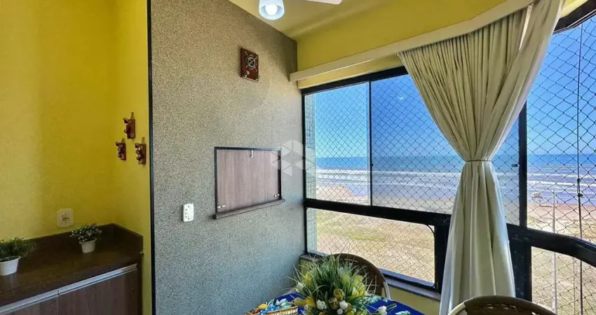 Apartamento 02 quartos/dormitórios, 02 box/vagas e 01 depósito, beira mar, Navegantes, Capão da Canoa!