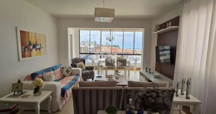 Cobertura  03 quartos no centro  em capão da canoa quadra da beira mar