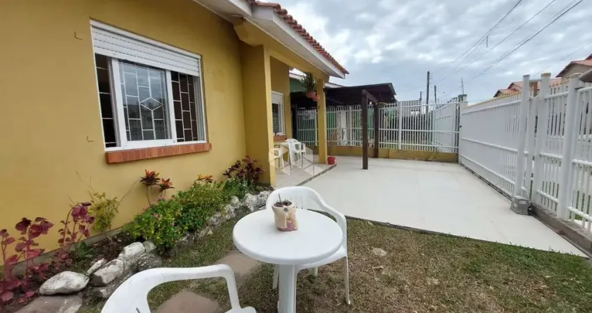 Casa em capão novo - ideal para família! piscina, playground e churrasqueira!