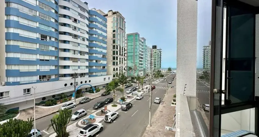 Apartamento 02 Dormitórios, 01 suíte,  frente, sacada com churrasqueira, sol da manhã,Capão da Canoa!!