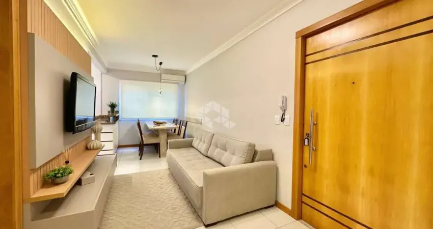 Apartamento com 02 dormitórios, sendo 01 suíte,  banheiro social,living integrado, finamente mobiliado e decorado,em Capão da Canoa.