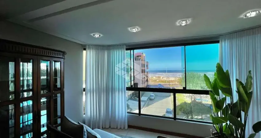 Apartamento 3 dormitórios, sendo 1 suíte, no bairro centro em capão da canoa!