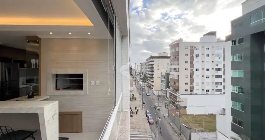 Viva com qualidade! 3 dormitórios, suíte, box e sol da tarde em edifício de alto padrão