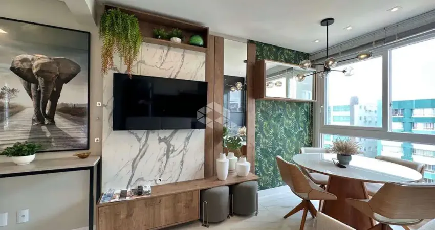 Apto completo sendo loft , finamente mobiliado e decorado , split instalado, living integrado,cozinha americana equipada, gás central ,capão da canoa!