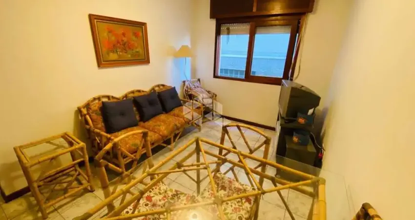 Apartamento de 1 dormitório mobiliado s/box no centro de capão da canoa