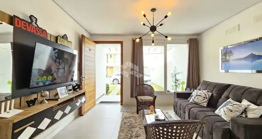 Casa em condomínio com 2 suítes mobiliadas e vaga de garagem em capão da canoa