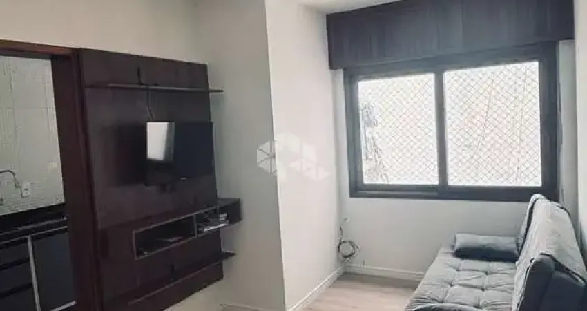 Apartamento de 2 dormitórios mobiliado com box/vaga de garagem em capão da canoa