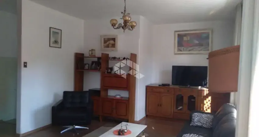 Casa com 4 quartos à venda na Avenida João Pessoa, 2368, Farroupilha, Porto Alegre