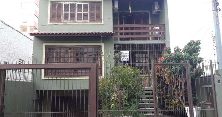 Casa com 4 quartos à venda na Rua São Marcos, 46, Bom Jesus, Porto Alegre
