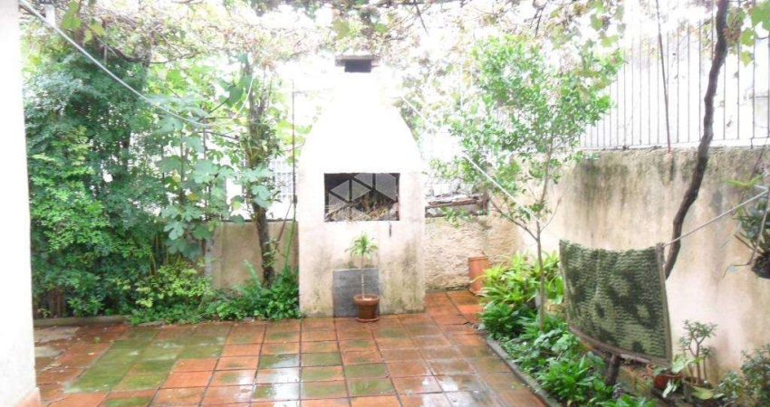Casa com 3 quartos à venda na Rua Demétrio Ribeiro, 846, Centro, Porto Alegre