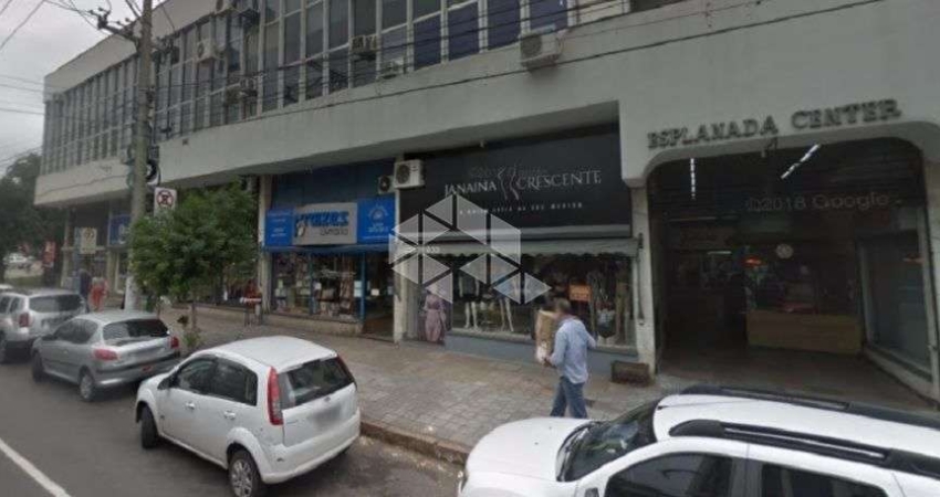 Sala comercial com 1 sala à venda na Avenida Cristóvão Colombo, 2185, Floresta, Porto Alegre